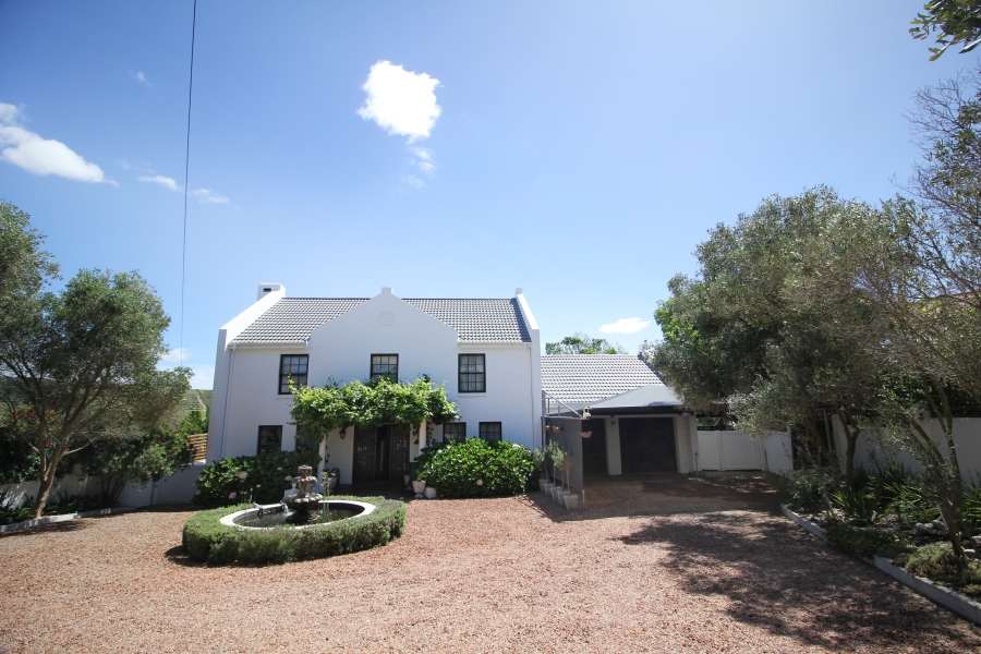 4 Bedroom Property for Sale in Tergniet Western Cape